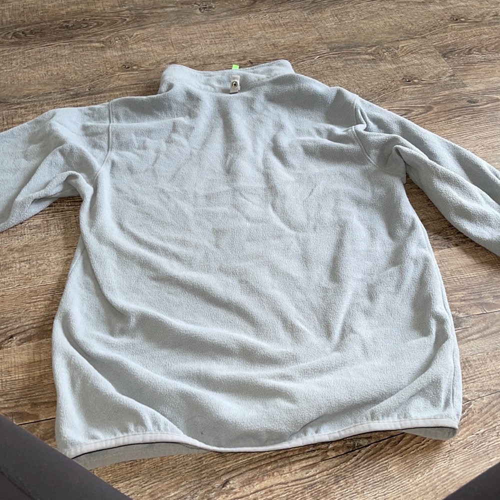 North face jacket - Picture 3 of 3